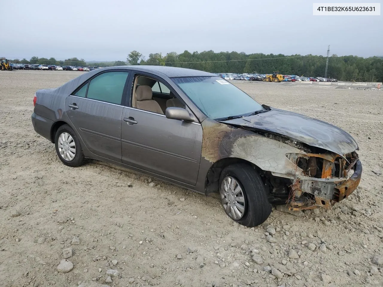 2005 Toyota Camry Le VIN: 4T1BE32K65U623631 Lot: 73285144