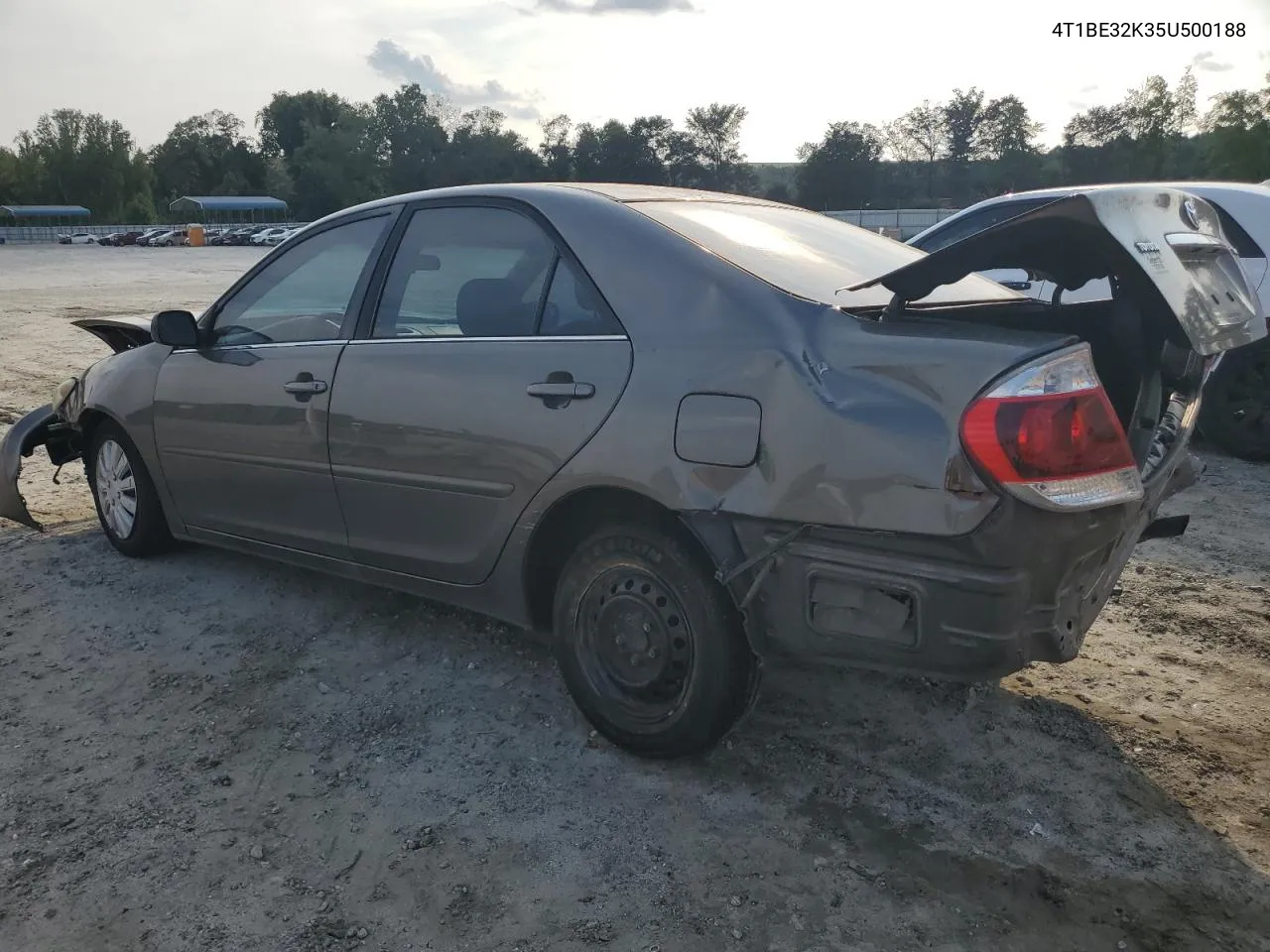 2005 Toyota Camry Le VIN: 4T1BE32K35U500188 Lot: 73807504