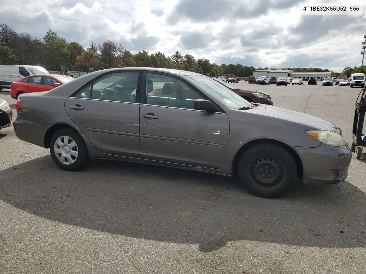 2005 Toyota Camry Le VIN: 4T1BE32K55U521656 Lot: 73935604