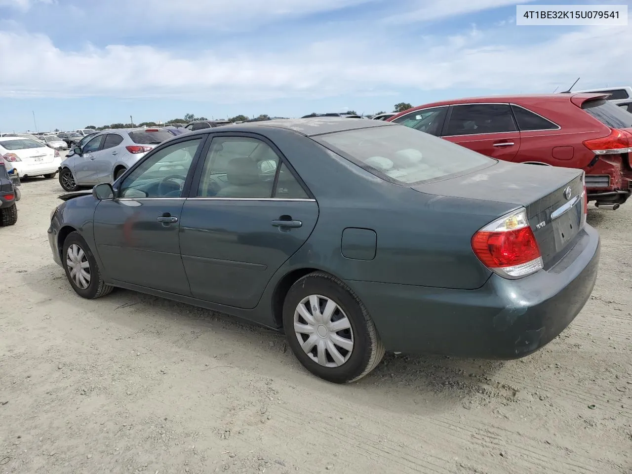 2005 Toyota Camry Le VIN: 4T1BE32K15U079541 Lot: 74151304