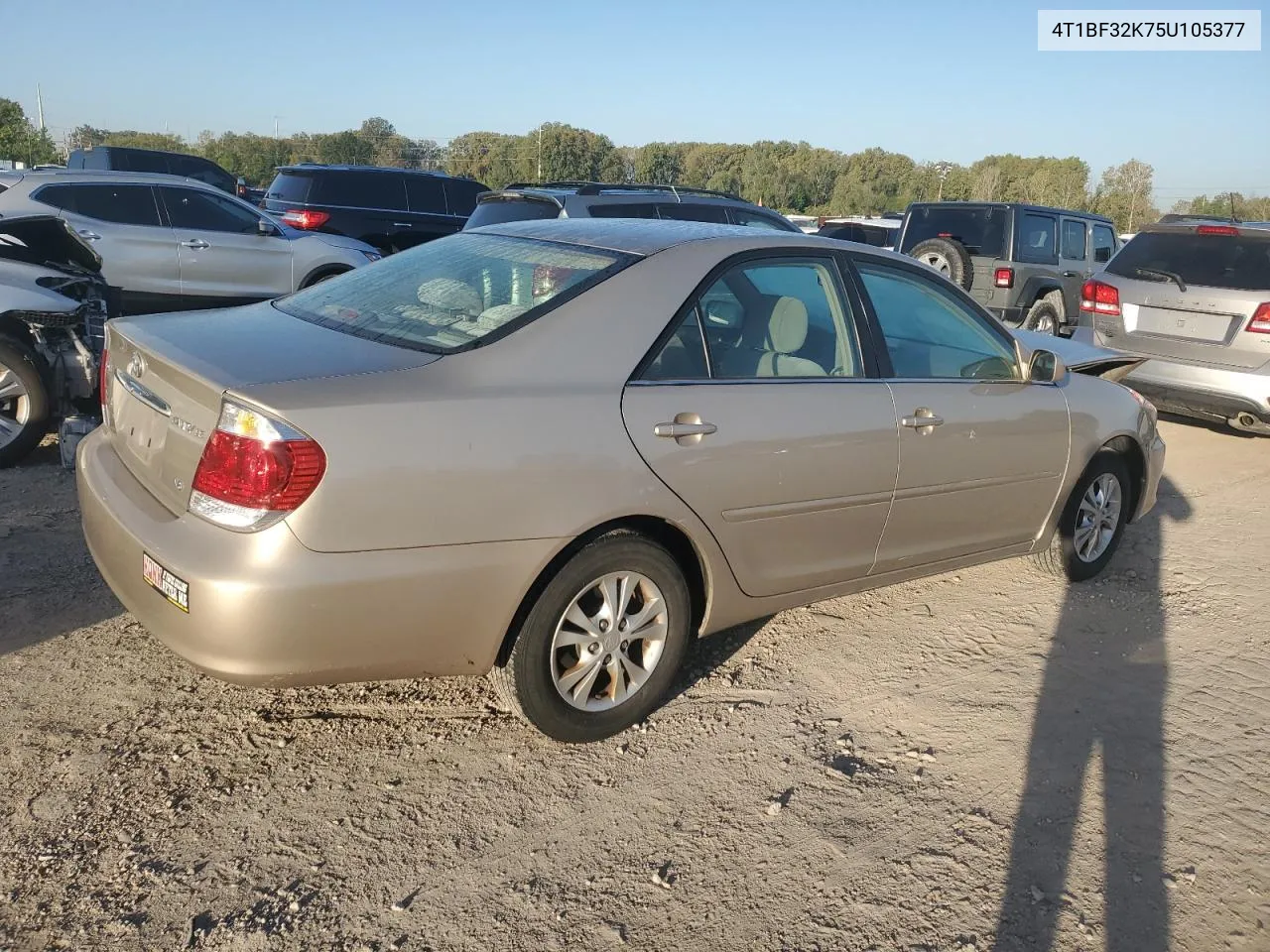 2005 Toyota Camry Le VIN: 4T1BF32K75U105377 Lot: 74310514