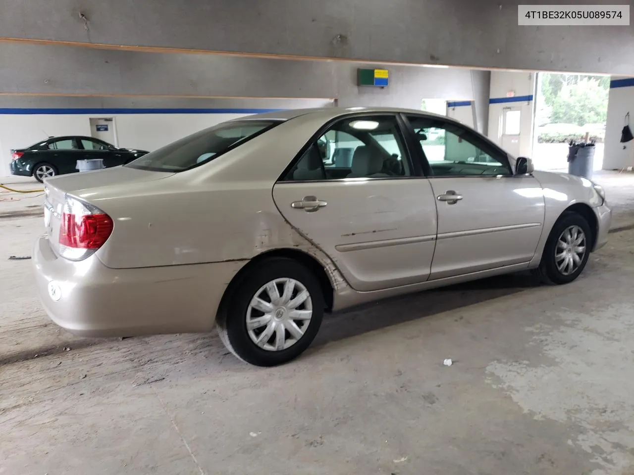 2005 Toyota Camry Le VIN: 4T1BE32K05U089574 Lot: 74314354