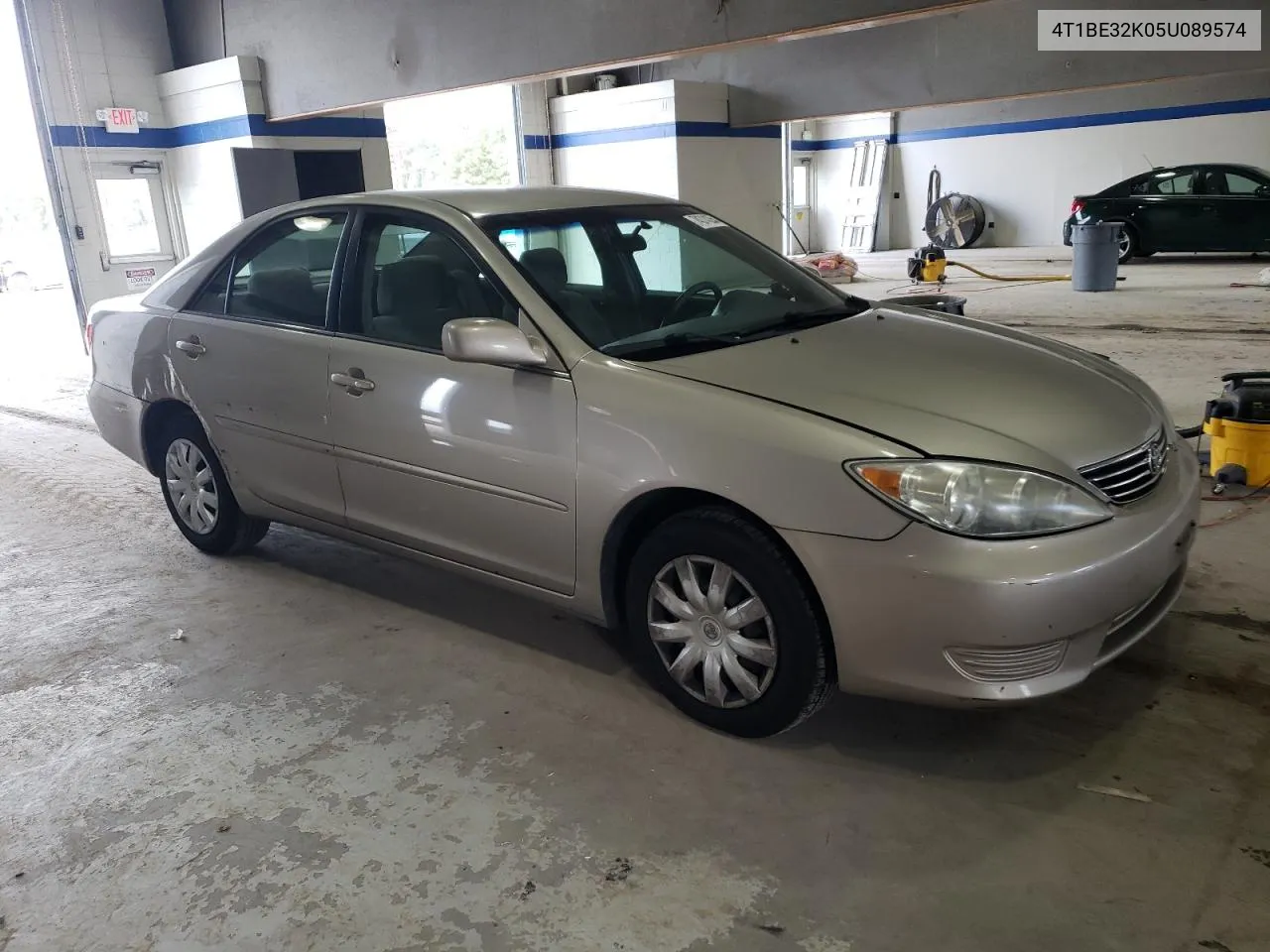 2005 Toyota Camry Le VIN: 4T1BE32K05U089574 Lot: 74314354