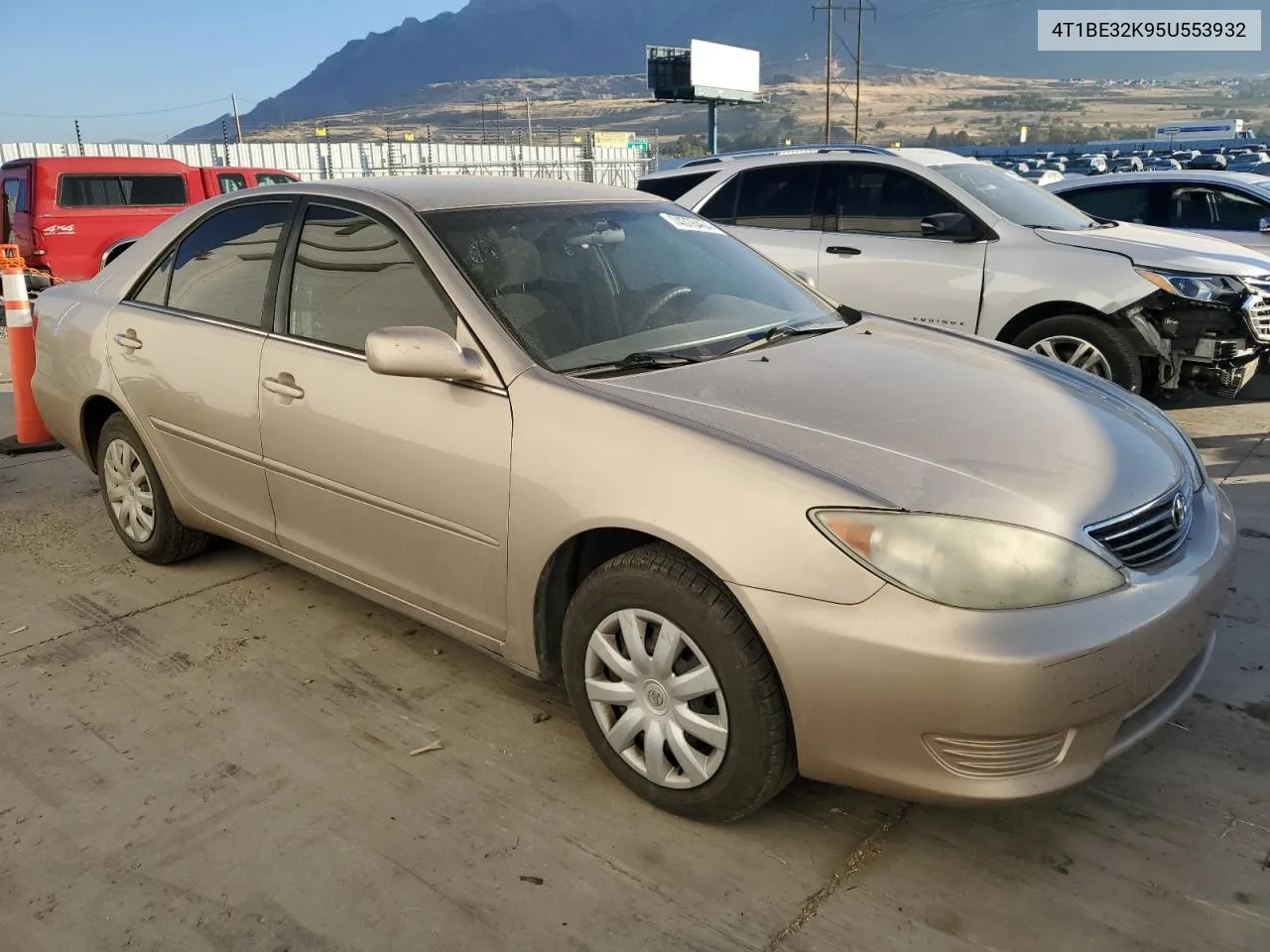 2005 Toyota Camry Le VIN: 4T1BE32K95U553932 Lot: 74378464