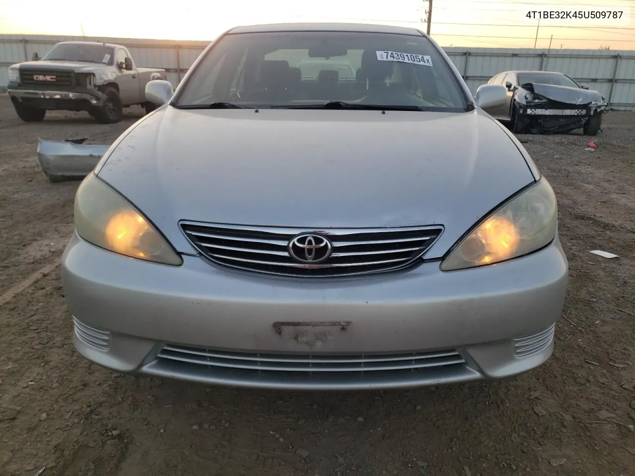 2005 Toyota Camry Le VIN: 4T1BE32K45U509787 Lot: 74391054