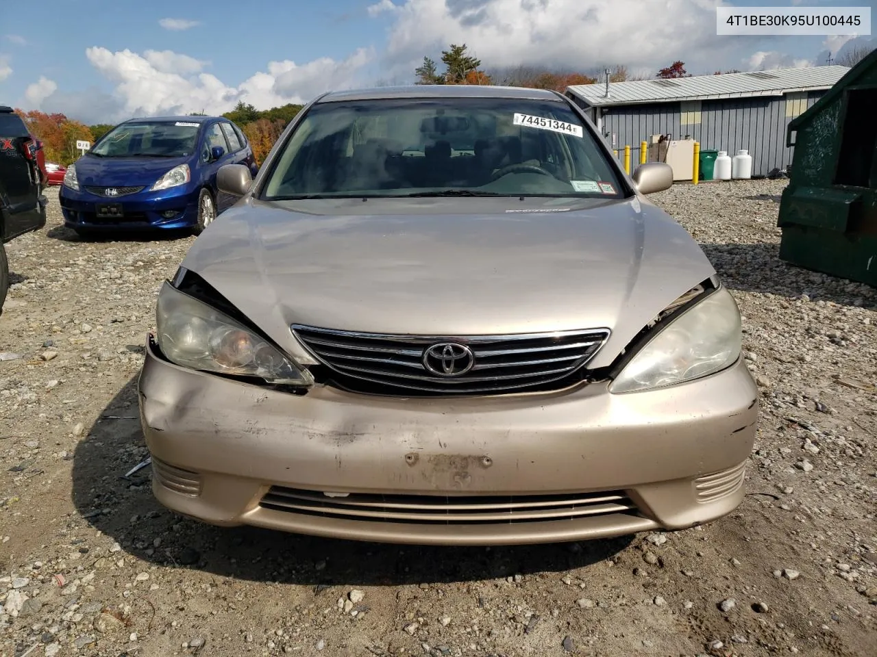 2005 Toyota Camry Le VIN: 4T1BE30K95U100445 Lot: 74451344