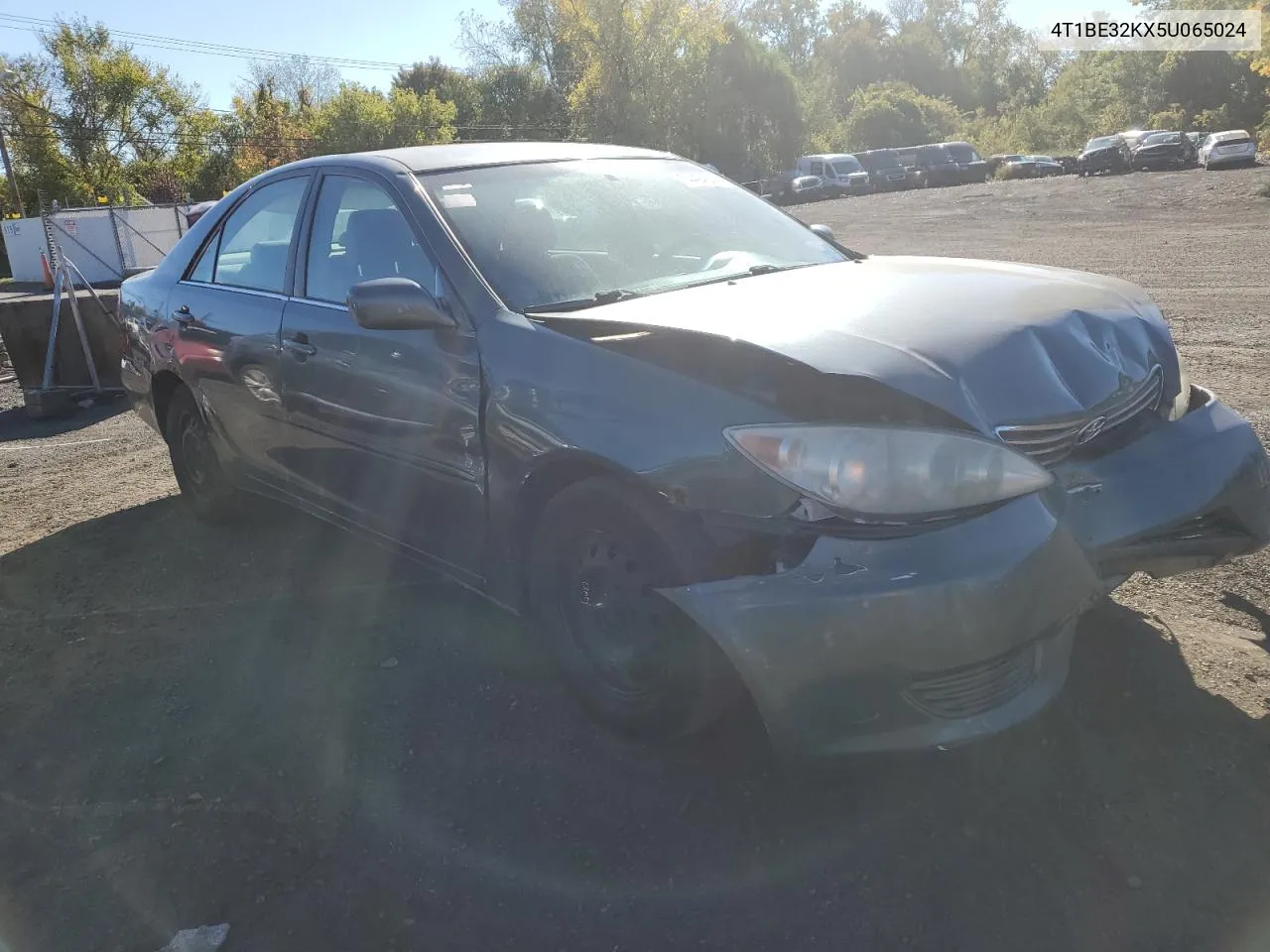 2005 Toyota Camry Le VIN: 4T1BE32KX5U065024 Lot: 74494644