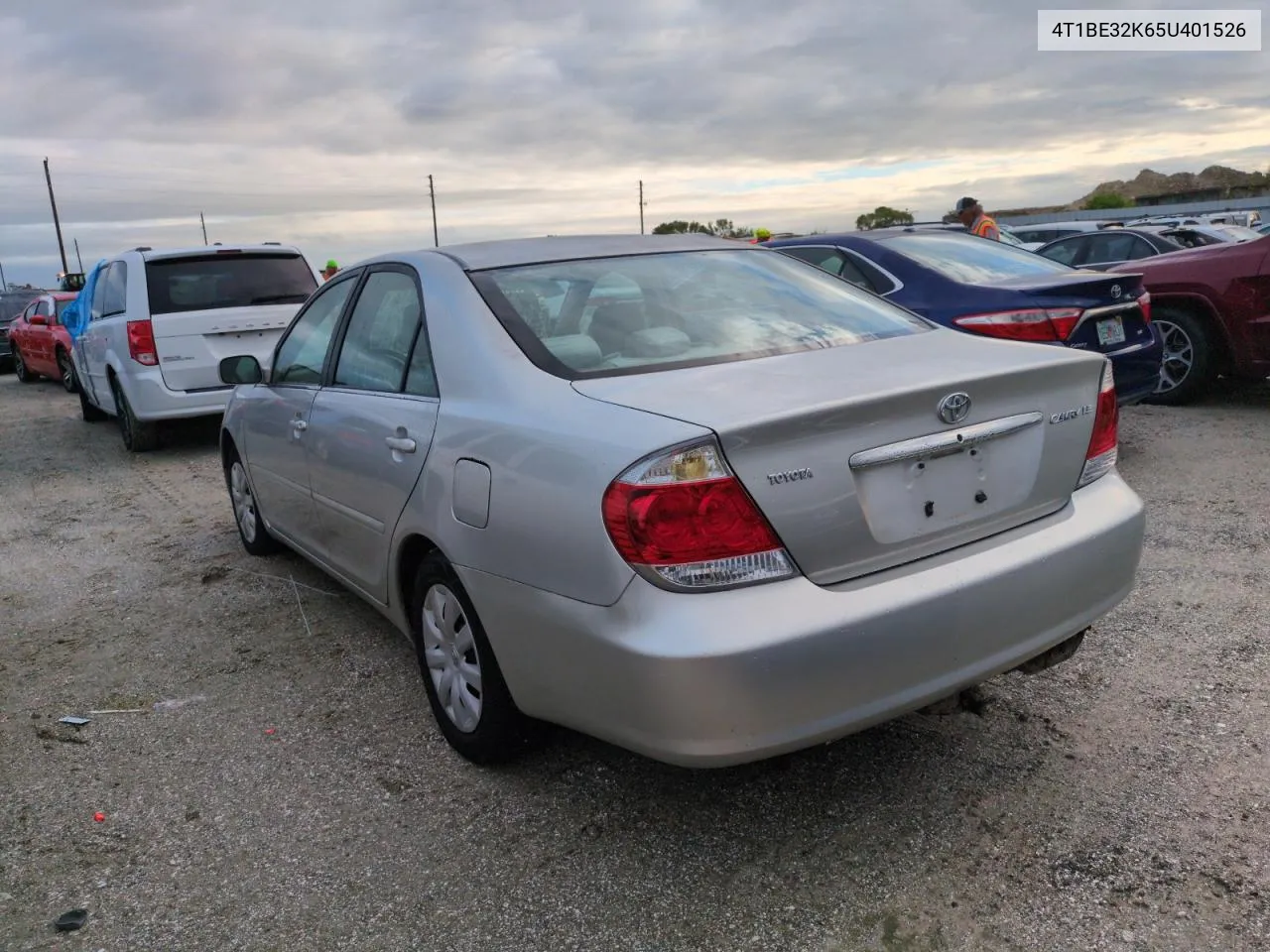 2005 Toyota Camry Le VIN: 4T1BE32K65U401526 Lot: 74634424