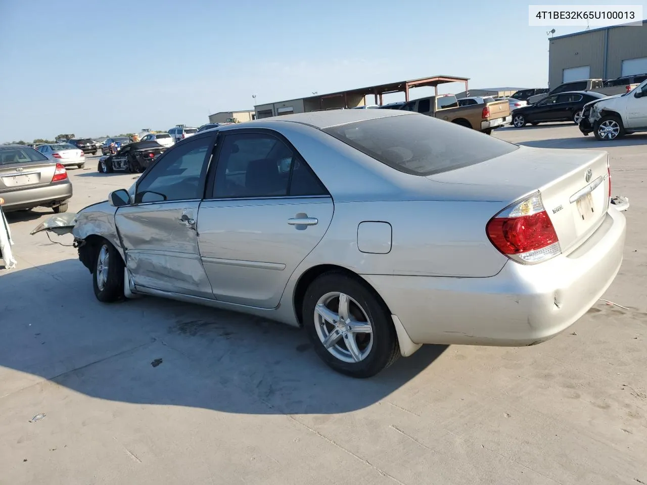 2005 Toyota Camry Le VIN: 4T1BE32K65U100013 Lot: 74715334