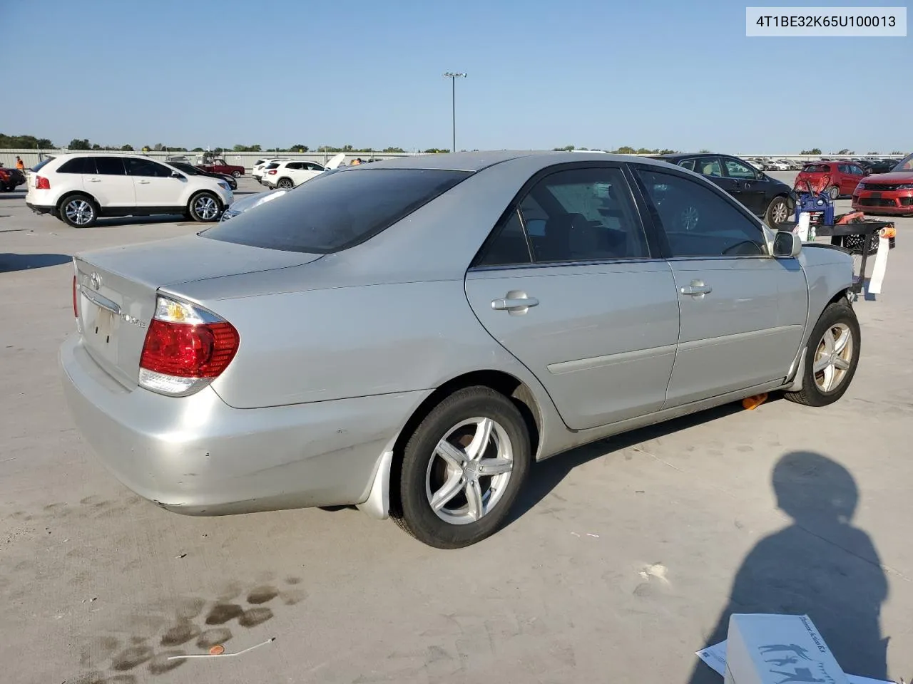 2005 Toyota Camry Le VIN: 4T1BE32K65U100013 Lot: 74715334