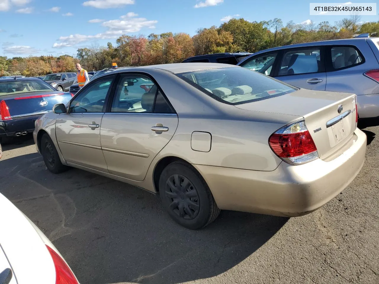 2005 Toyota Camry Le VIN: 4T1BE32K45U965143 Lot: 74735354