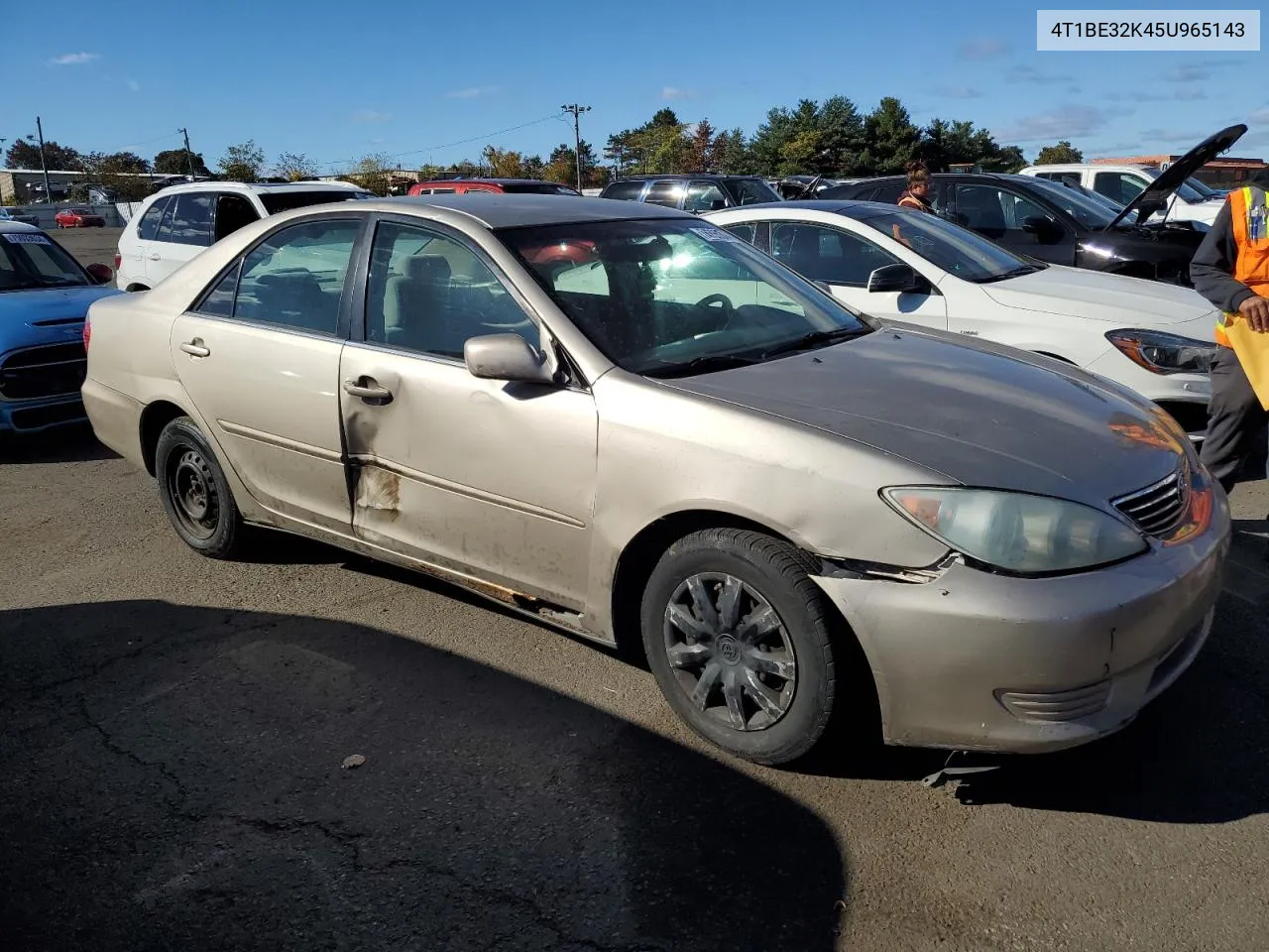 4T1BE32K45U965143 2005 Toyota Camry Le