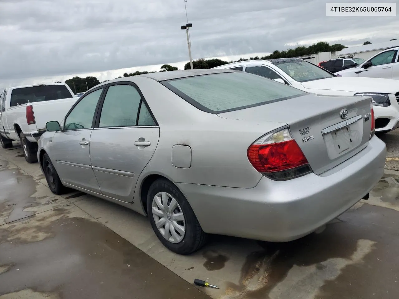 2005 Toyota Camry Le VIN: 4T1BE32K65U065764 Lot: 74852724