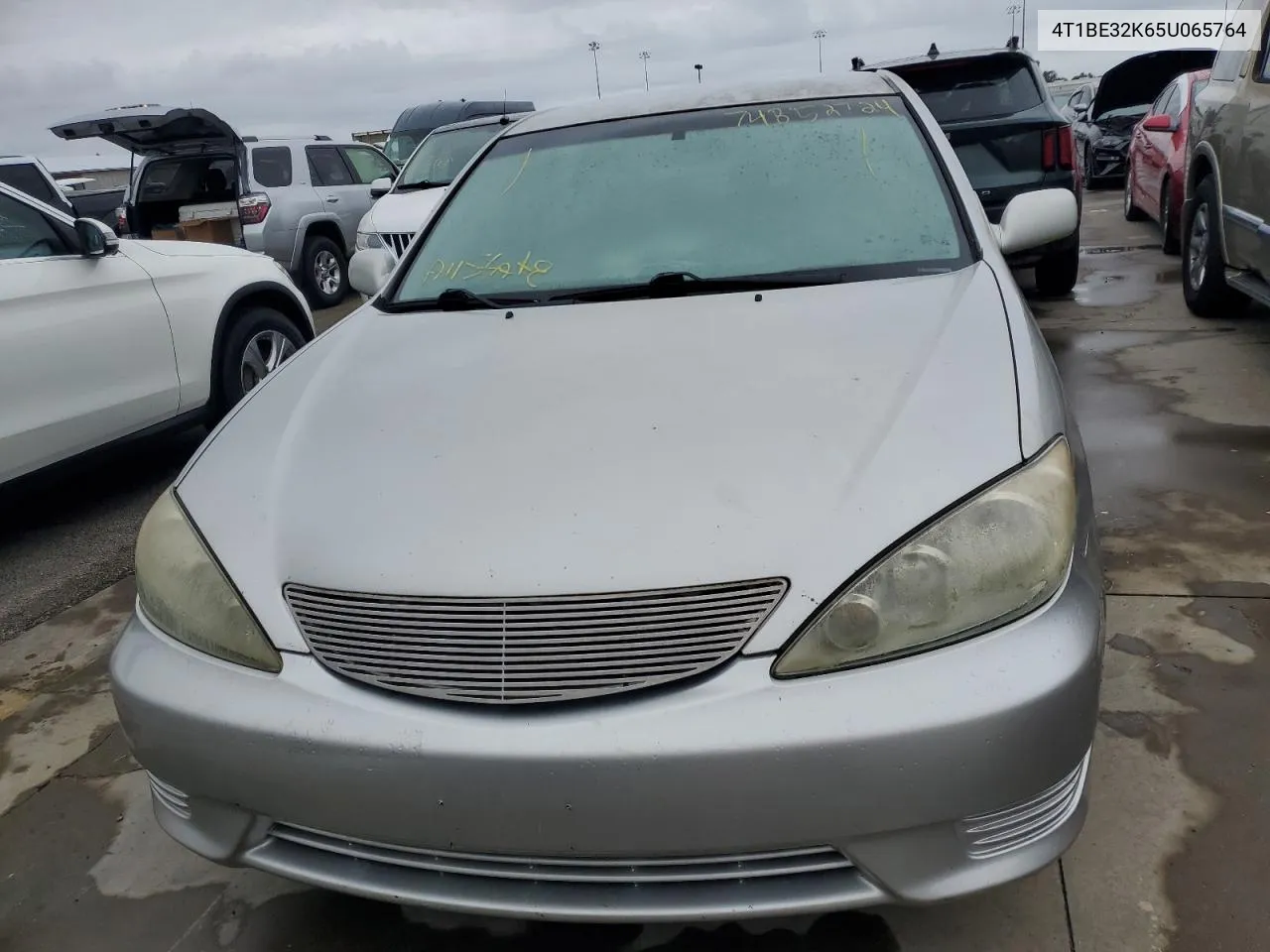 2005 Toyota Camry Le VIN: 4T1BE32K65U065764 Lot: 74852724