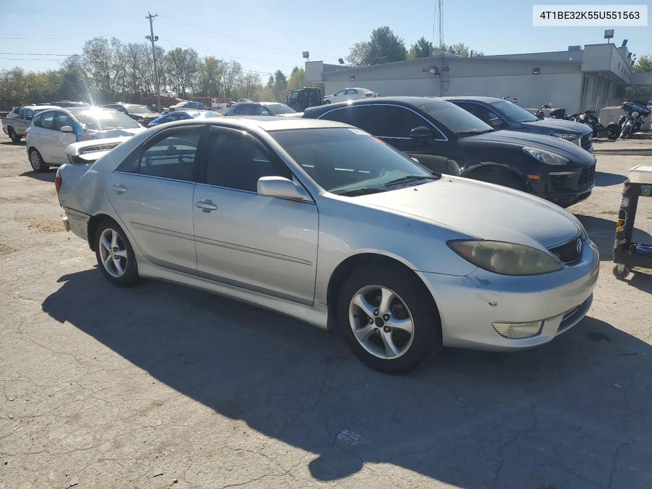 4T1BE32K55U551563 2005 Toyota Camry Le