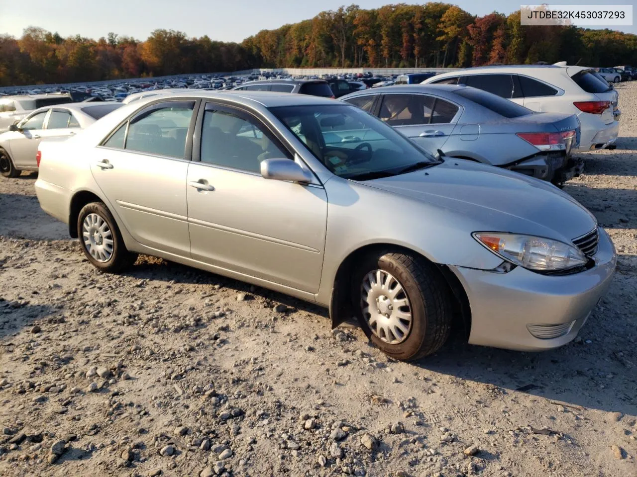 2005 Toyota Camry Le VIN: JTDBE32K453037293 Lot: 75129774