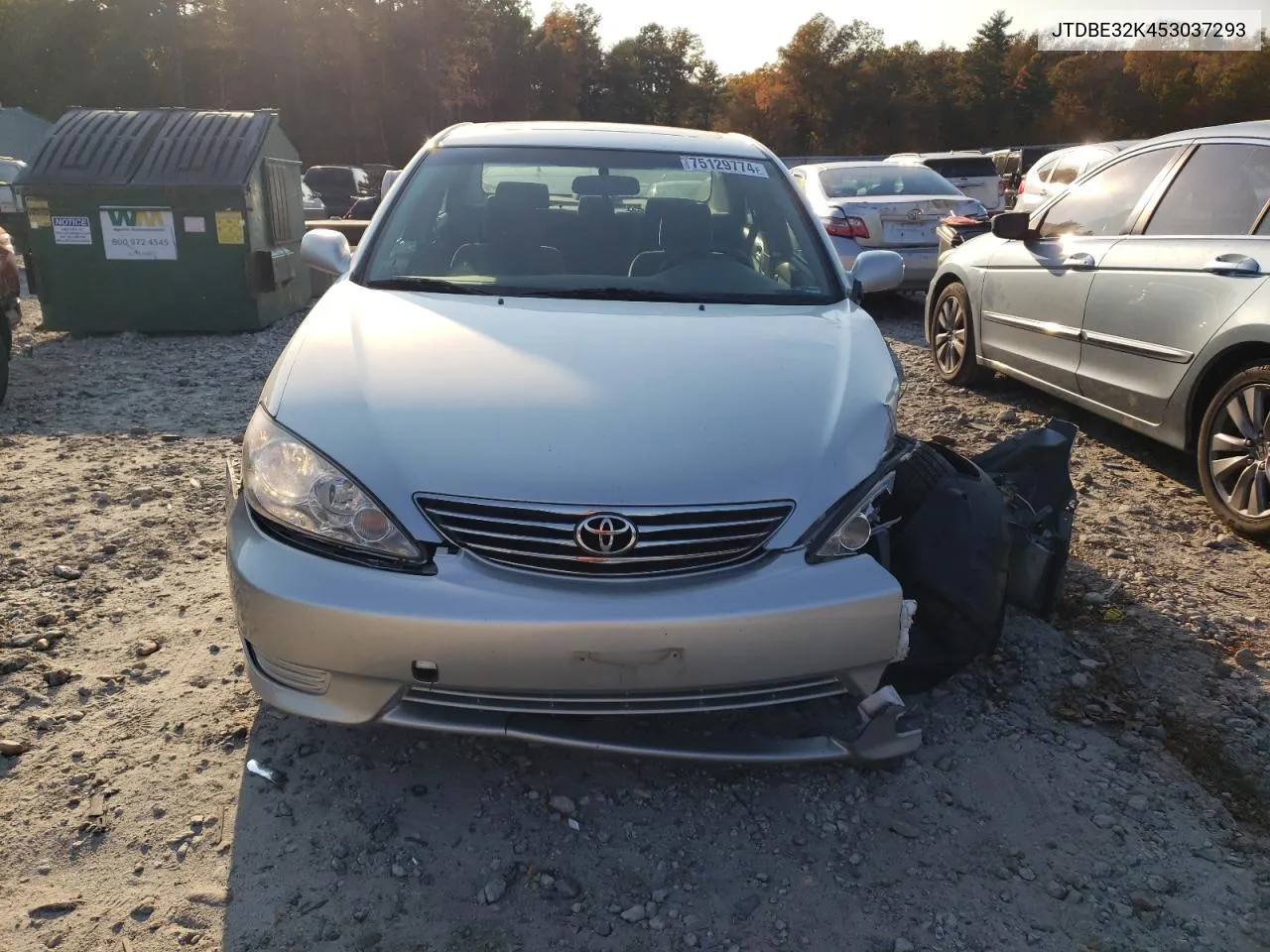 2005 Toyota Camry Le VIN: JTDBE32K453037293 Lot: 75129774