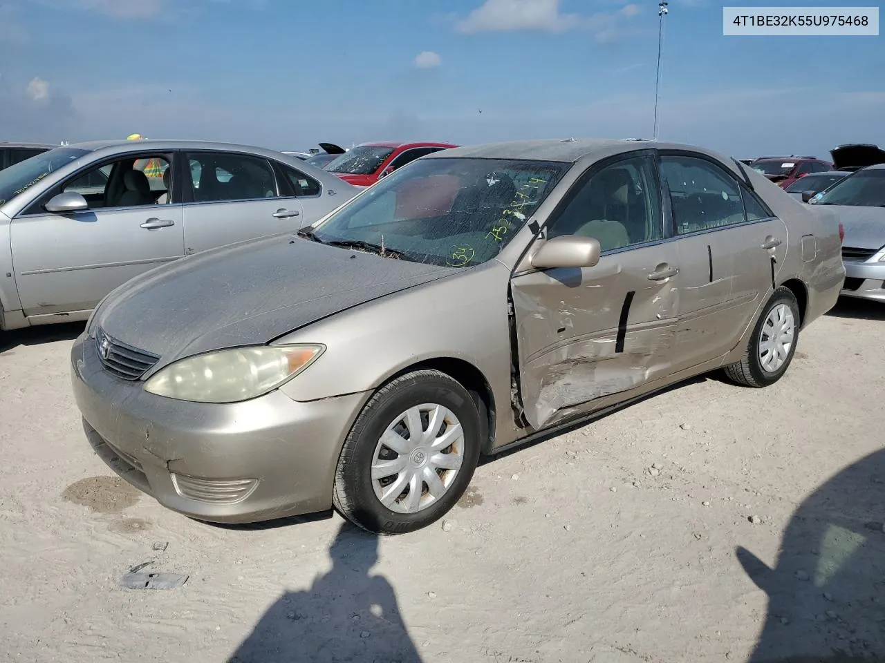 2005 Toyota Camry Le VIN: 4T1BE32K55U975468 Lot: 75232794