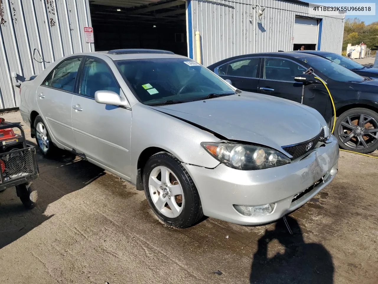 2005 Toyota Camry Le VIN: 4T1BE32K55U966818 Lot: 75460084