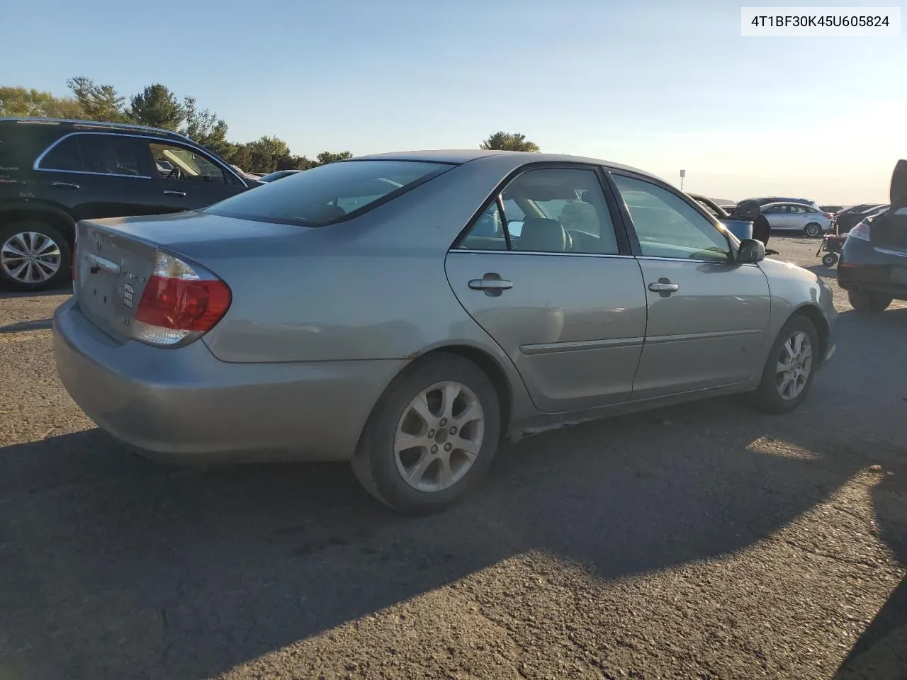 2005 Toyota Camry Le VIN: 4T1BF30K45U605824 Lot: 75596334