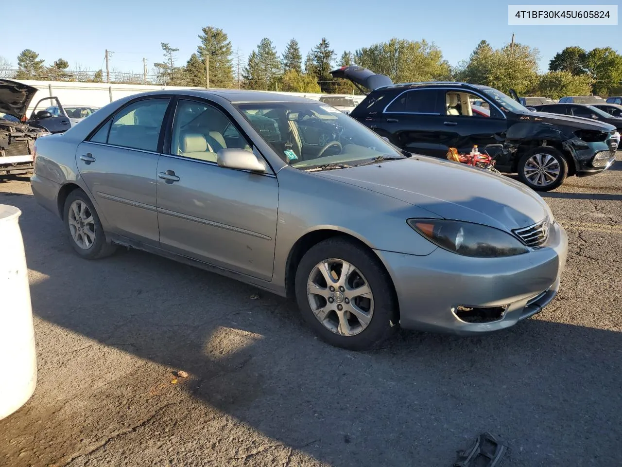 2005 Toyota Camry Le VIN: 4T1BF30K45U605824 Lot: 75596334