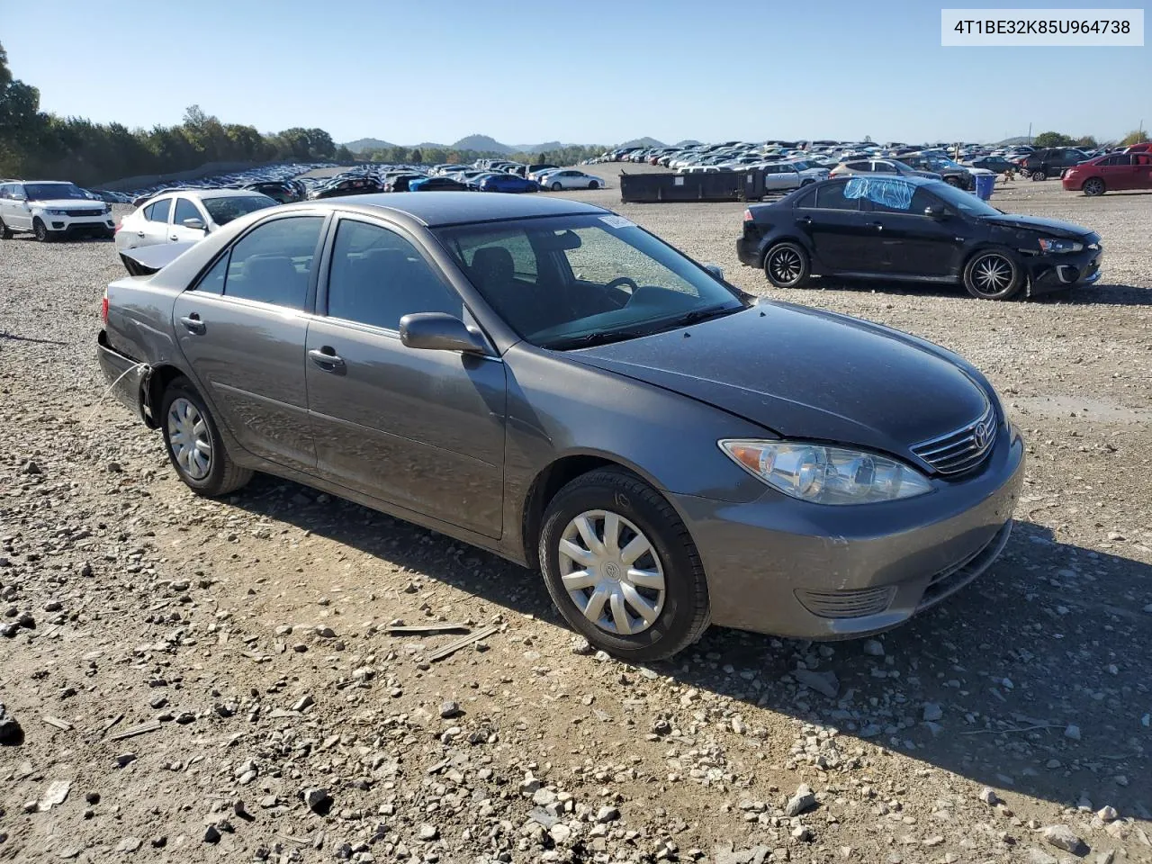 2005 Toyota Camry Le VIN: 4T1BE32K85U964738 Lot: 76049514