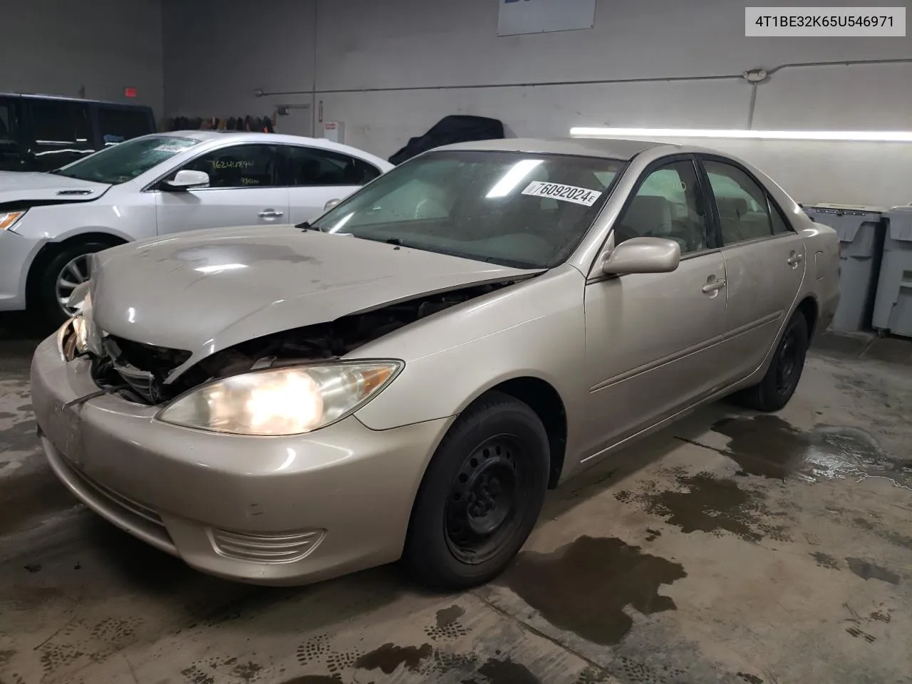 2005 Toyota Camry Le VIN: 4T1BE32K65U546971 Lot: 76092024