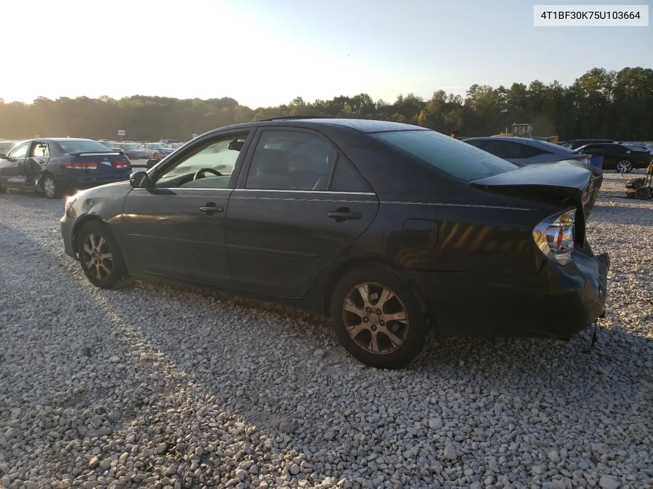 2005 Toyota Camry Le VIN: 4T1BF30K75U103664 Lot: 76128264