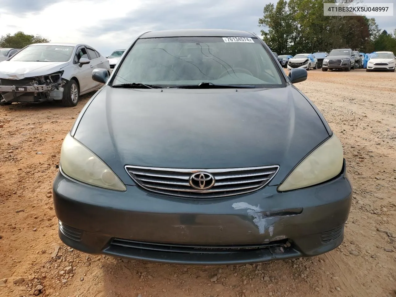 2005 Toyota Camry Le VIN: 4T1BE32KX5U048997 Lot: 76134574