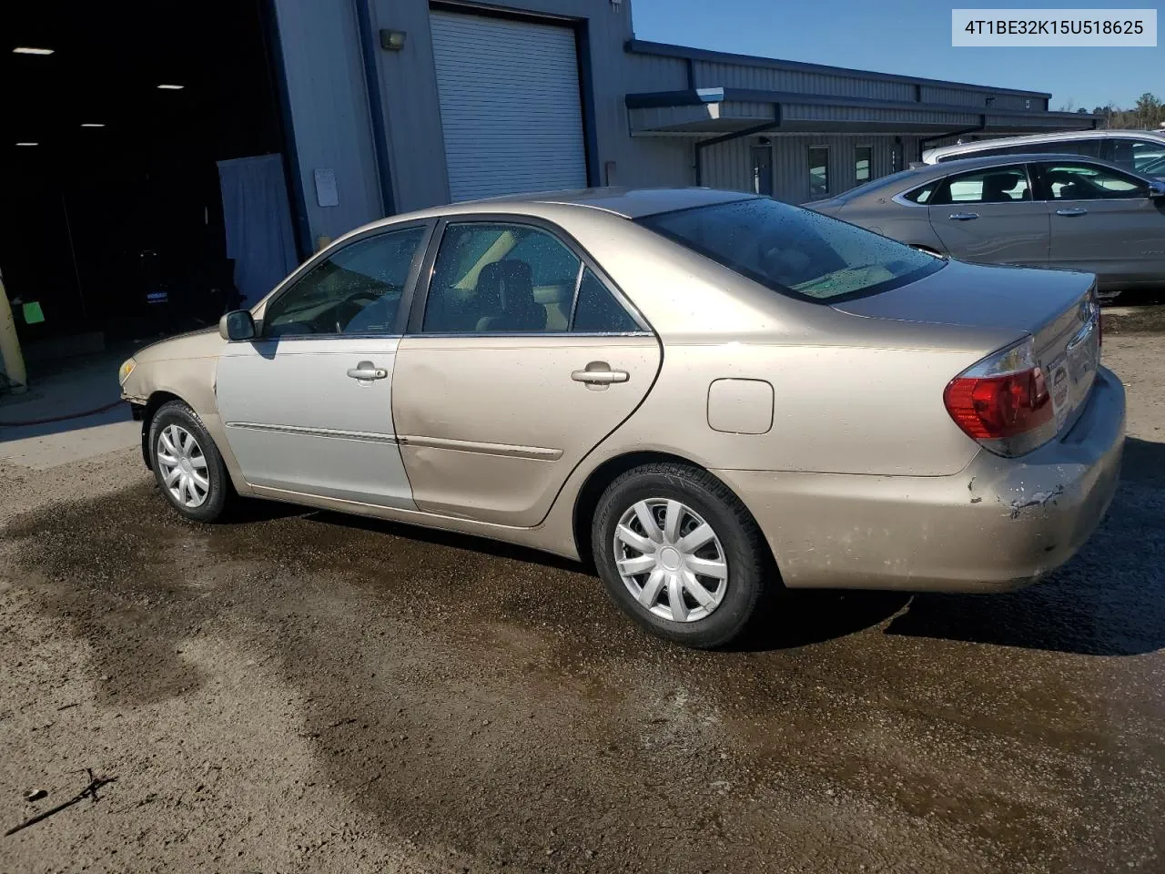 2005 Toyota Camry Le VIN: 4T1BE32K15U518625 Lot: 76284464