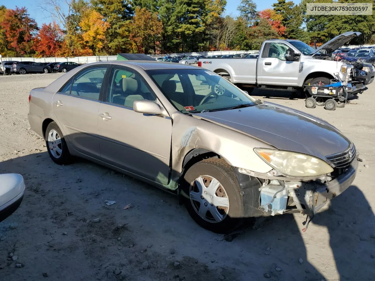 2005 Toyota Camry Le VIN: JTDBE30K753030597 Lot: 76364084