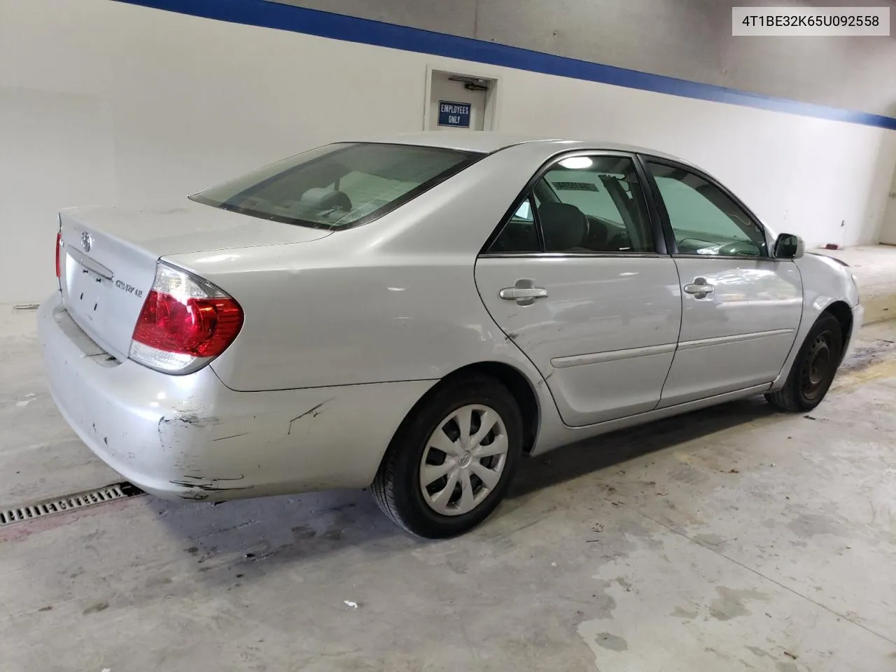 2005 Toyota Camry Le VIN: 4T1BE32K65U092558 Lot: 76415594