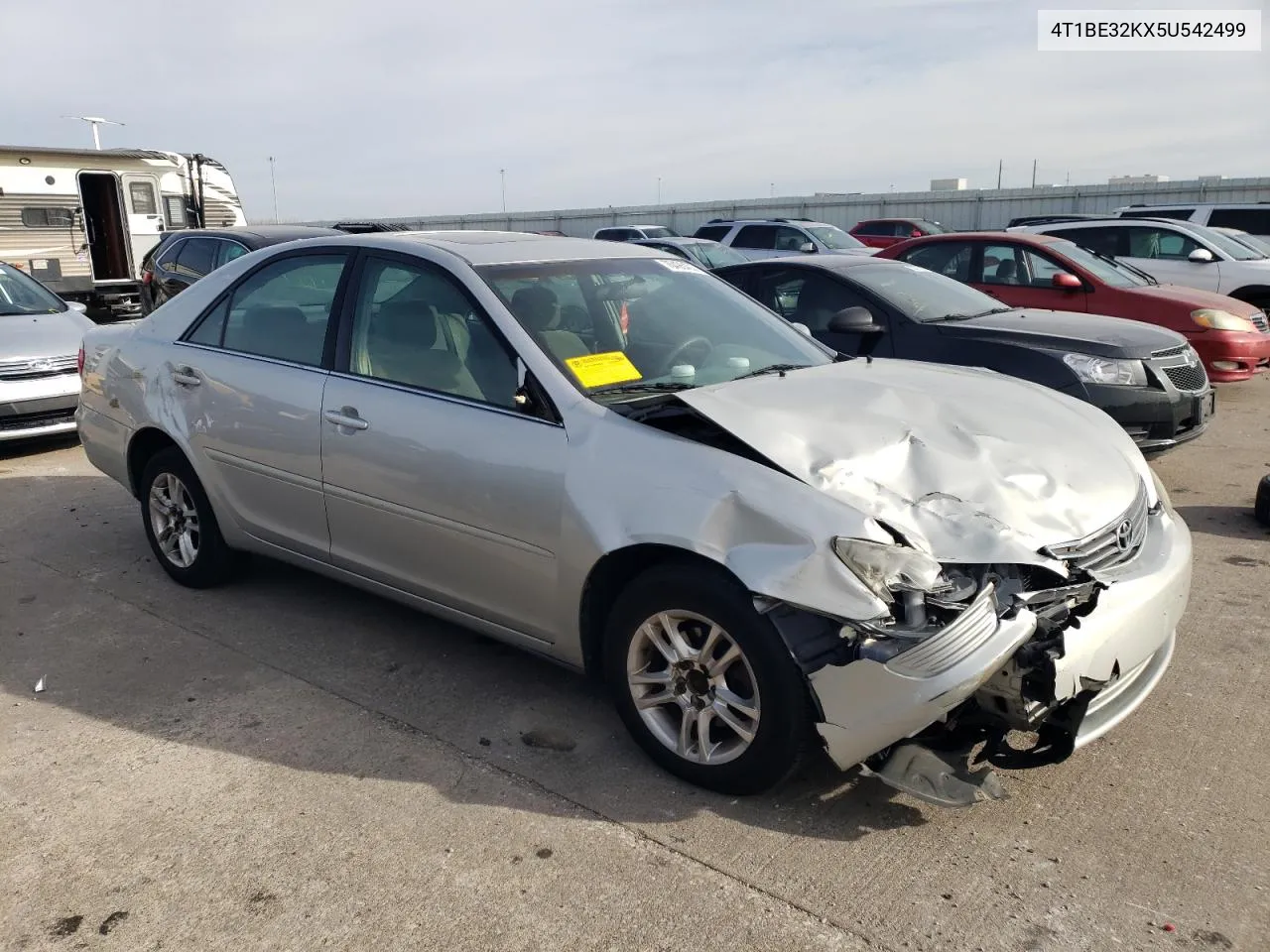 2005 Toyota Camry Le VIN: 4T1BE32KX5U542499 Lot: 76496403