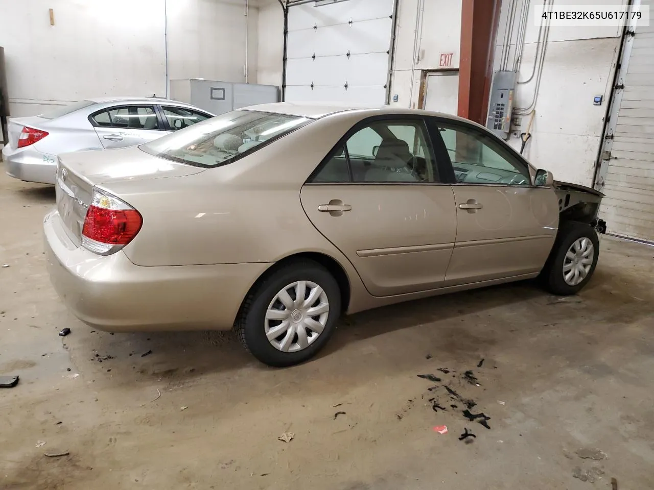 2005 Toyota Camry Le VIN: 4T1BE32K65U617179 Lot: 76554384