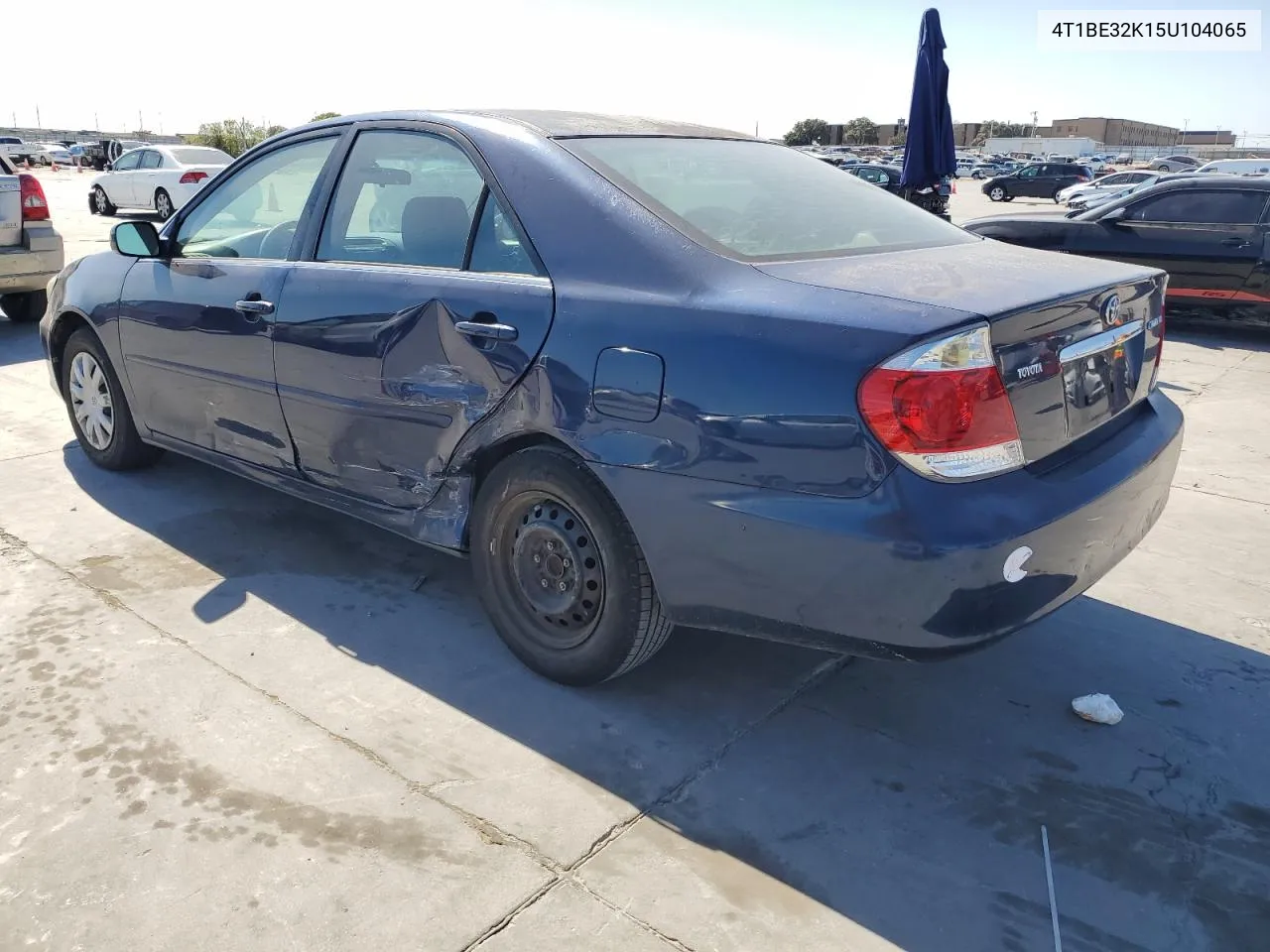 2005 Toyota Camry Le VIN: 4T1BE32K15U104065 Lot: 76606384