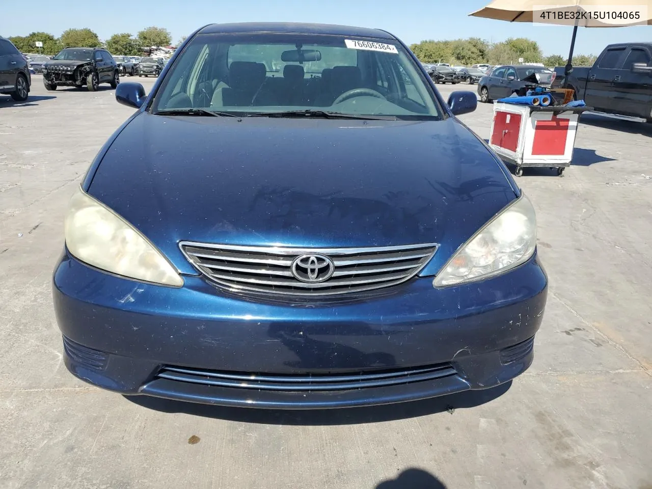 2005 Toyota Camry Le VIN: 4T1BE32K15U104065 Lot: 76606384