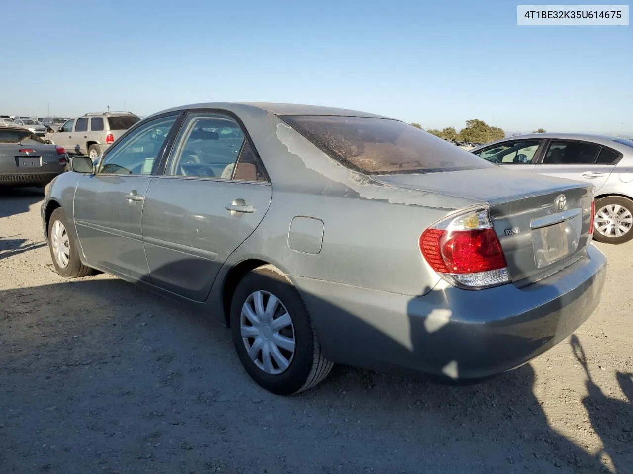 2005 Toyota Camry Le VIN: 4T1BE32K35U614675 Lot: 76818754