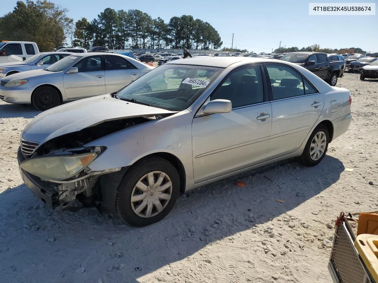 2005 Toyota Camry Le VIN: 4T1BE32K45U538674 Lot: 76957284