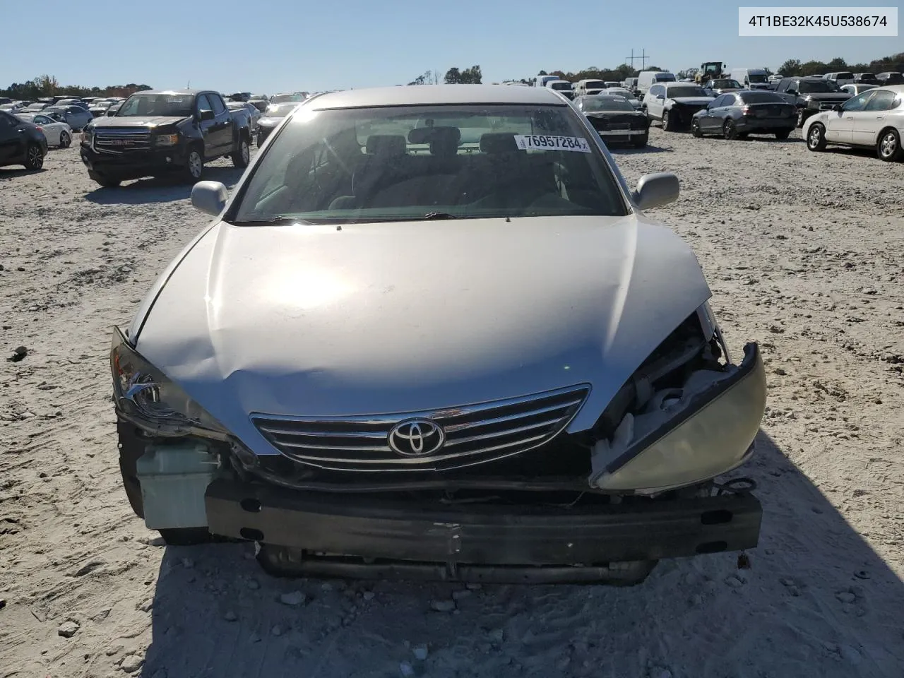 2005 Toyota Camry Le VIN: 4T1BE32K45U538674 Lot: 76957284