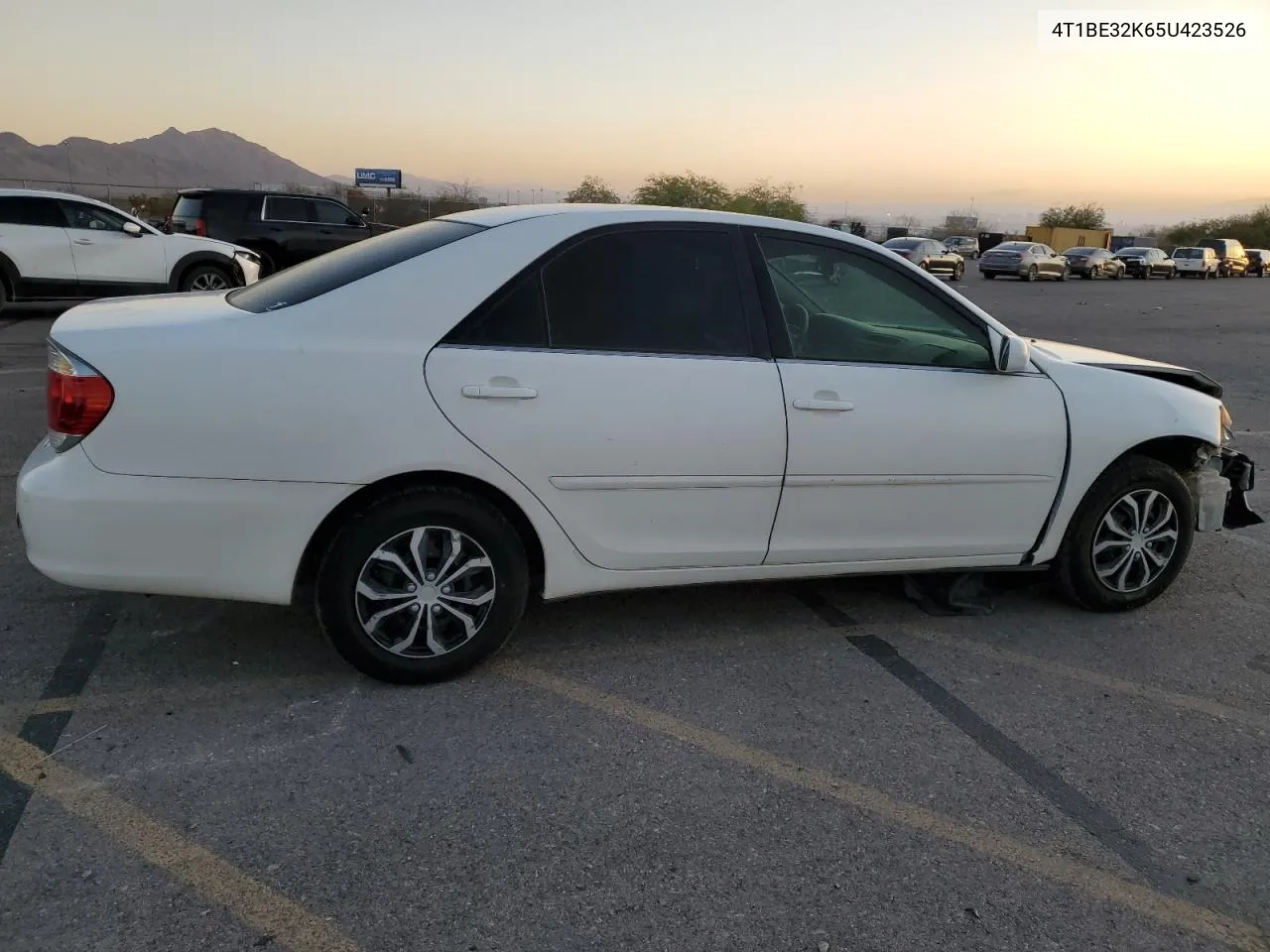 2005 Toyota Camry Le VIN: 4T1BE32K65U423526 Lot: 76987784