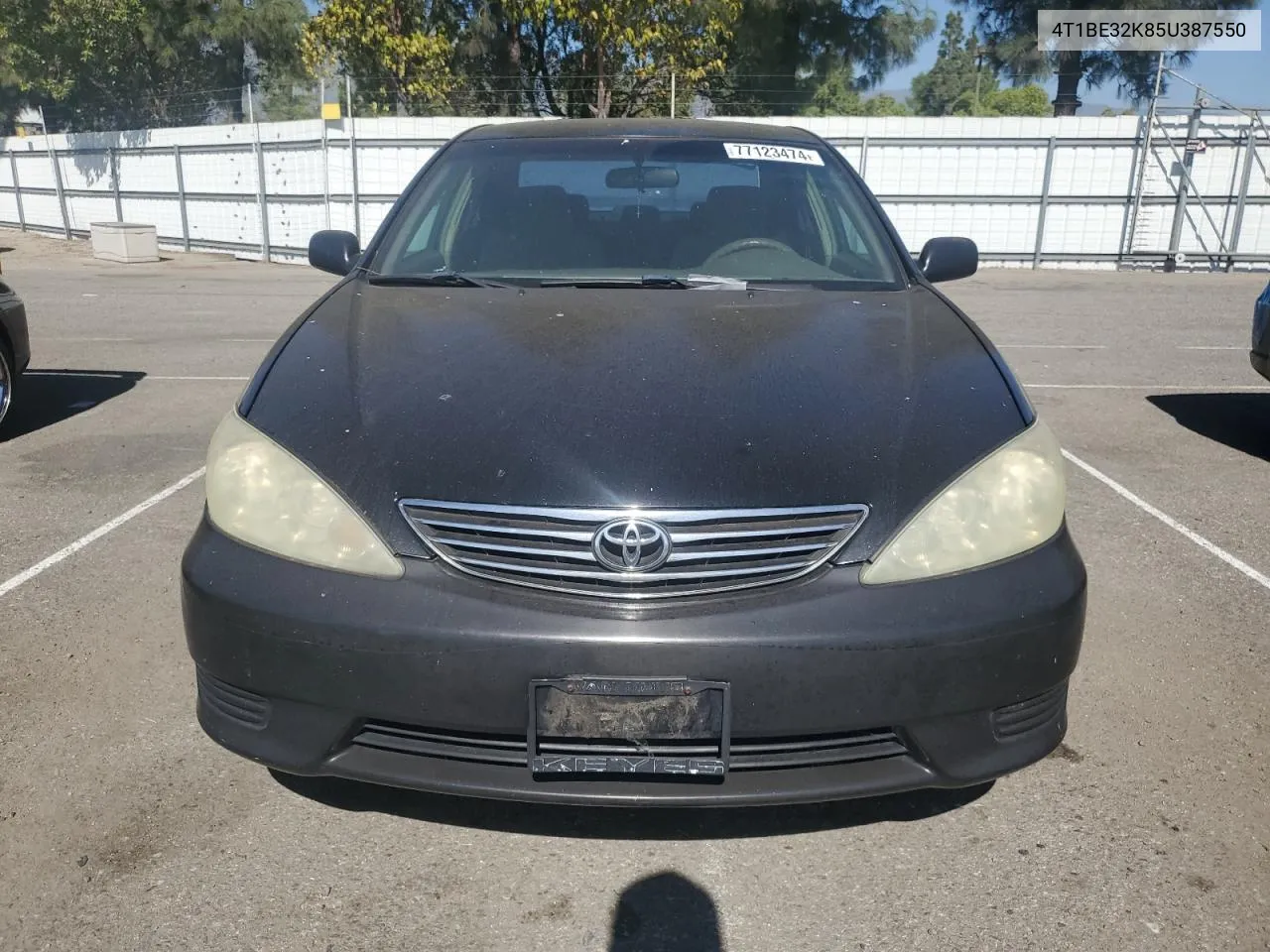 2005 Toyota Camry Le VIN: 4T1BE32K85U387550 Lot: 77123474