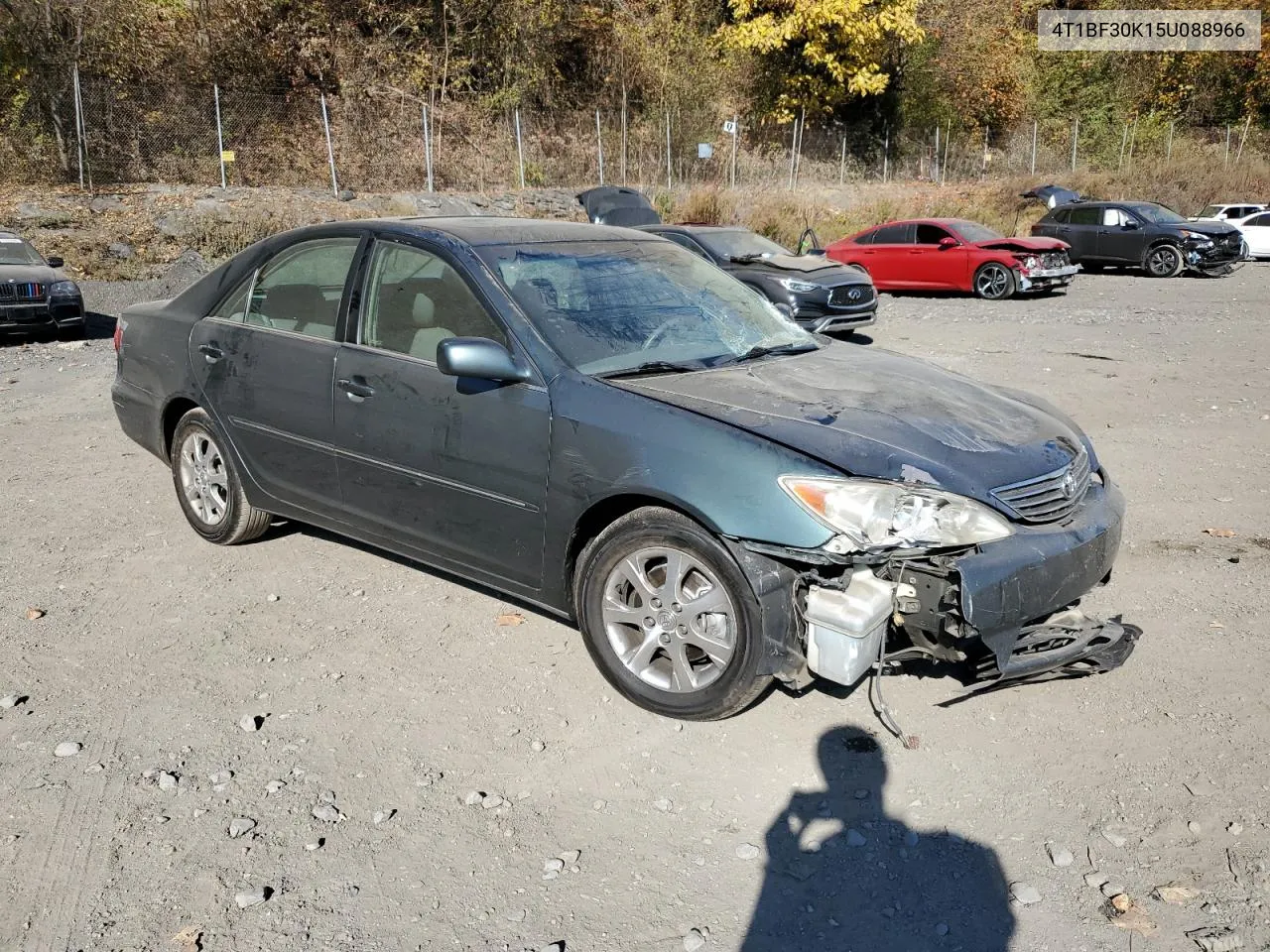 2005 Toyota Camry Le VIN: 4T1BF30K15U088966 Lot: 77216054