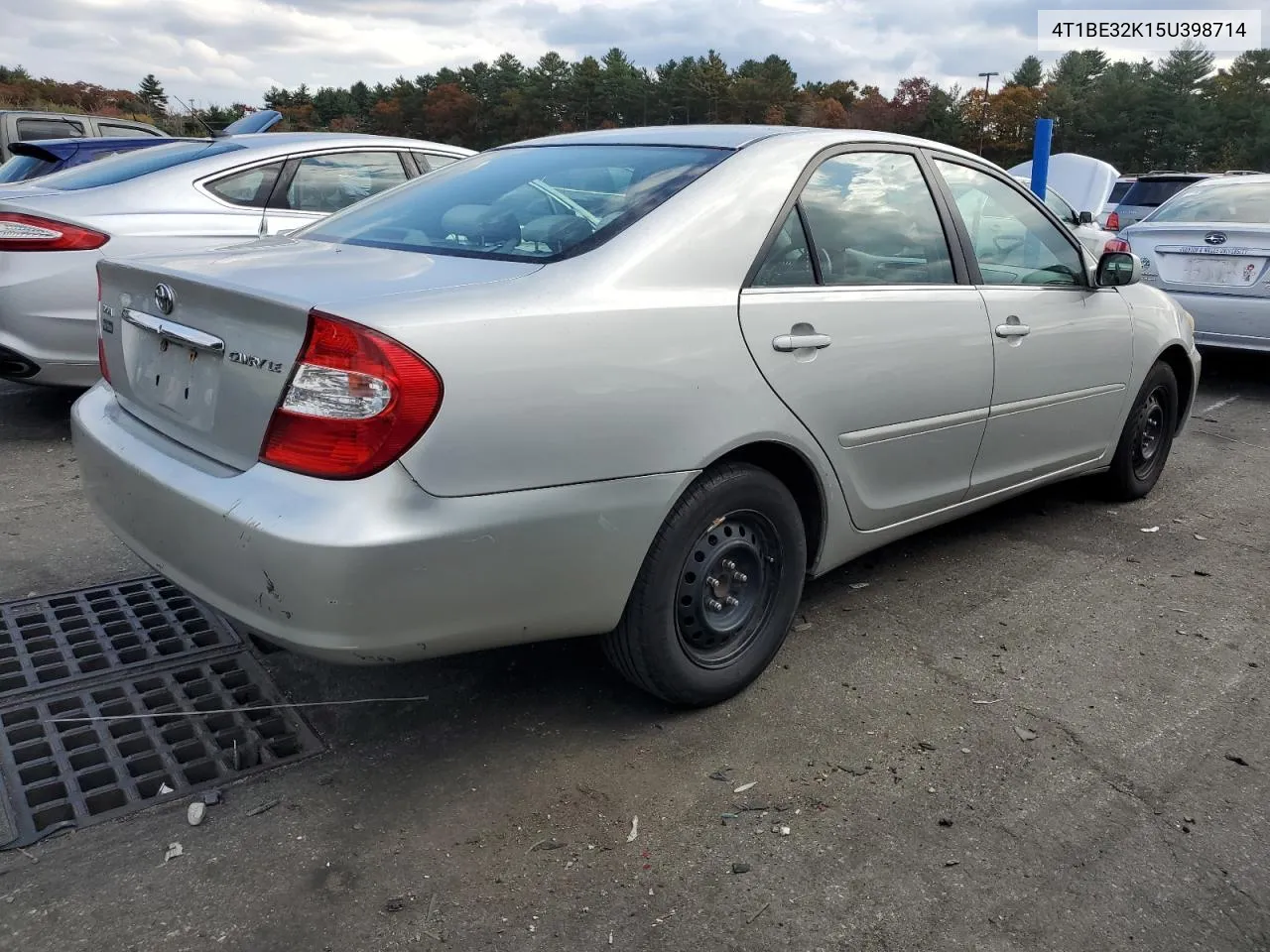 2005 Toyota Camry Le VIN: 4T1BE32K15U398714 Lot: 77254104