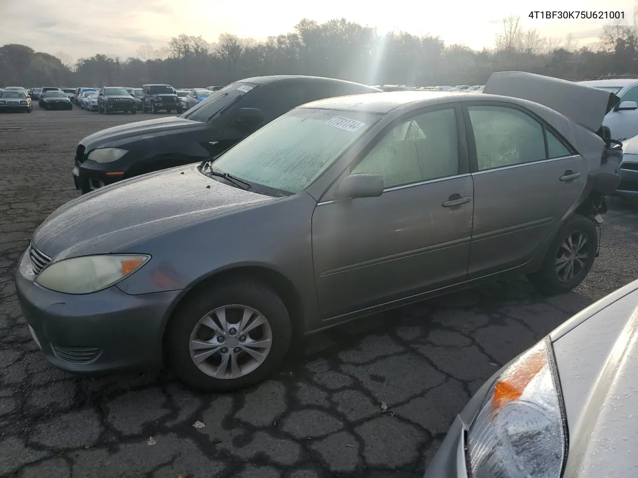 2005 Toyota Camry Le VIN: 4T1BF30K75U621001 Lot: 77311744