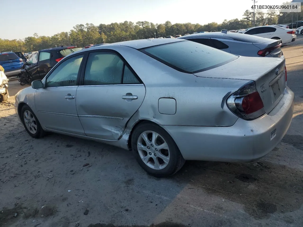 2005 Toyota Camry Le VIN: 4T1BE30K05U960184 Lot: 77341104