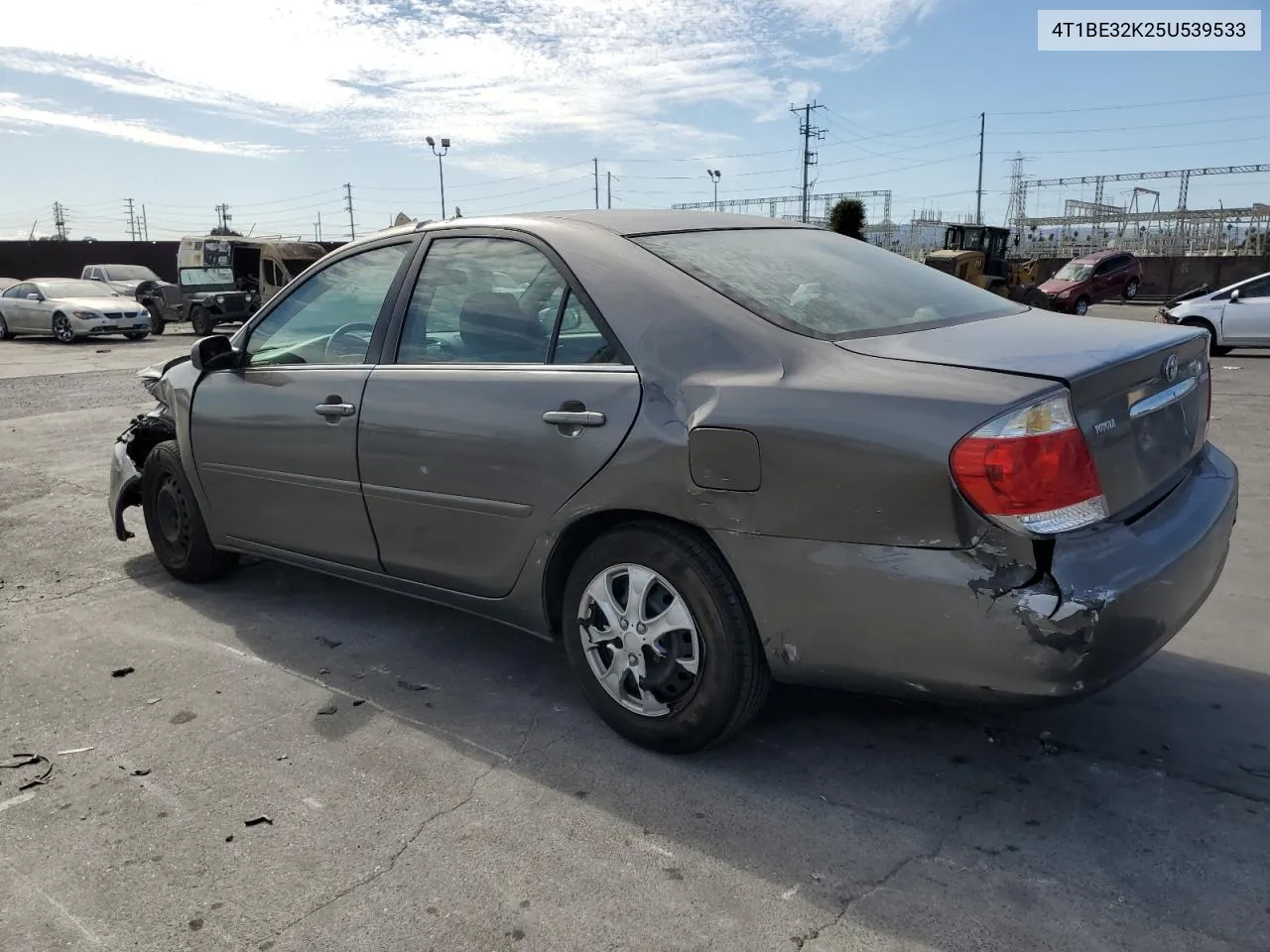 2005 Toyota Camry Le VIN: 4T1BE32K25U539533 Lot: 77389404