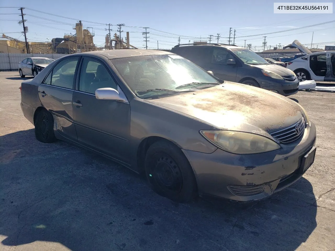 2005 Toyota Camry Le VIN: 4T1BE32K45U564191 Lot: 77668164