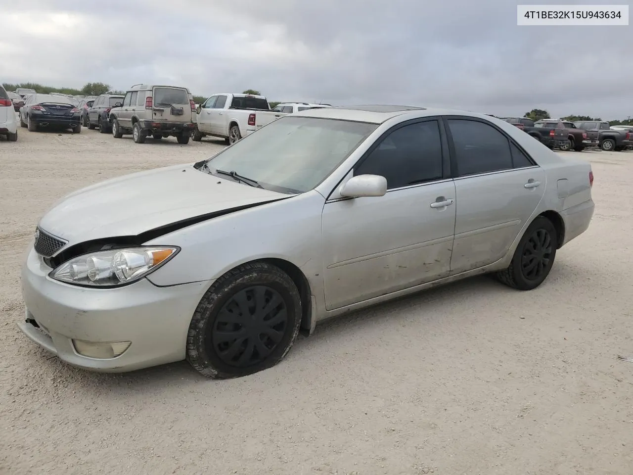 2005 Toyota Camry Le VIN: 4T1BE32K15U943634 Lot: 77839754