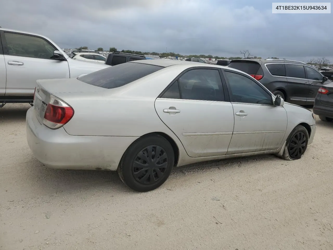 2005 Toyota Camry Le VIN: 4T1BE32K15U943634 Lot: 77839754