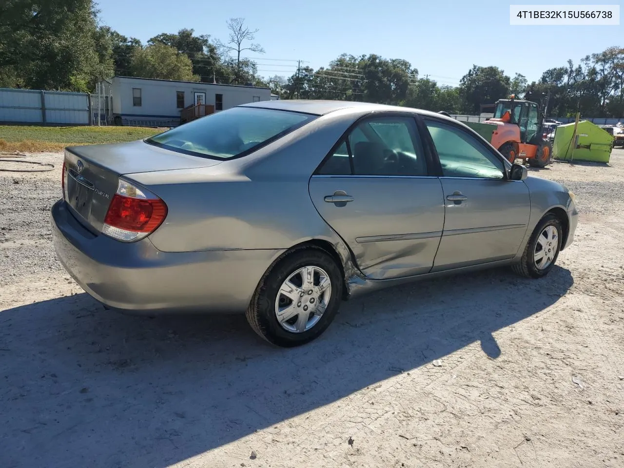 4T1BE32K15U566738 2005 Toyota Camry Le